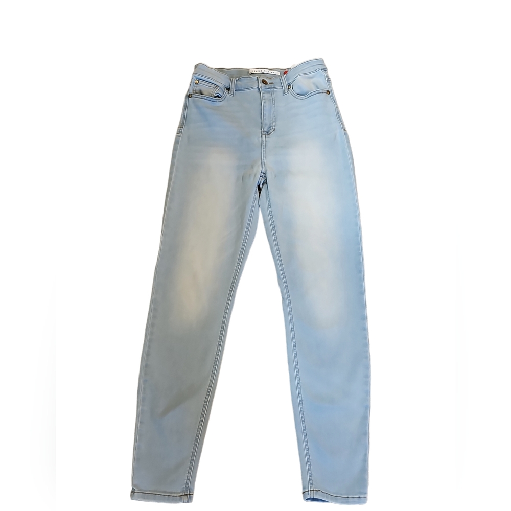 Celebraty Pink light blue women's jean size 9
